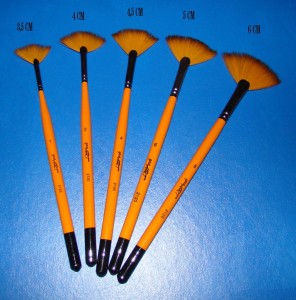 Pędzle wachlarzowe firmowe GRAART NR 8 