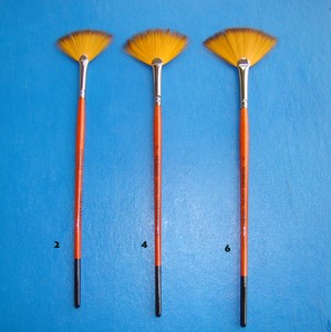 Pędzle wachlarzowe firmowe Renesans  nr 6